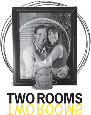 2009 01 two rooms logo